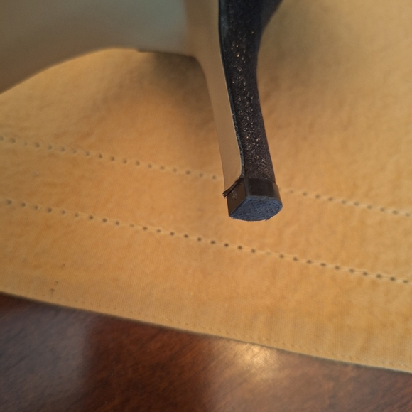 Badgley Mischka Embellished Women's Black Heels Sz 7 - Picture 7 of 16